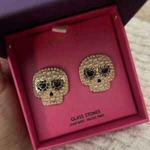 Piper K Skull Earrings